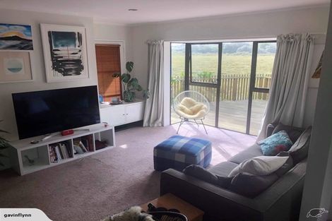 Photo of property in 2/14 Charles Street, Hauraki, Auckland, 0622