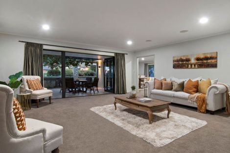 Photo of property in 14 Olive Close, Omokoroa, 3114