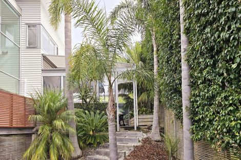 Photo of property in 87 Castor Bay Road, Castor Bay, Auckland, 0620