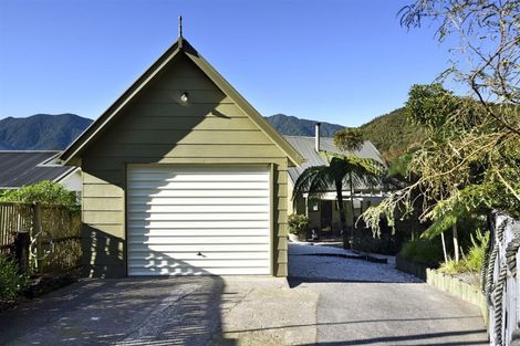 Photo of property in 3188 Archers Road, Tennyson Inlet, Rai Valley, 7195
