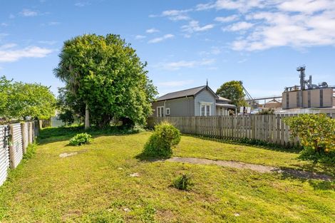 Photo of property in 15 Kelvin Street, Aramoho, Whanganui, 4500