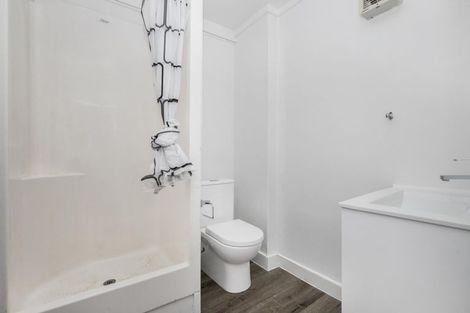 Photo of property in 11 Gambare Place, Wattle Downs, Auckland, 2103