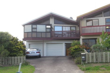 Photo of property in 2/48 Seaview Road, Castor Bay, Auckland, 0620