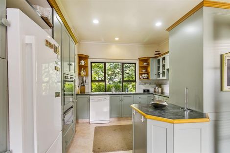 Photo of property in 72 Parsonage Road, Waimate, 7978