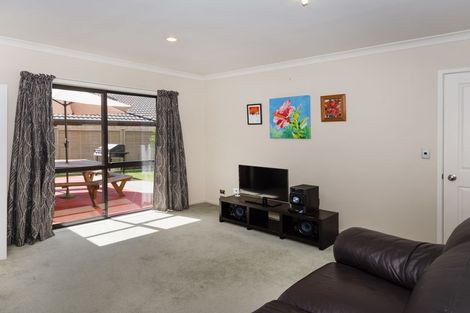 Photo of property in 4 Trillick Place, Tuakau, 2121