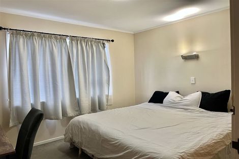 Photo of property in 9 Alaunia Place, Lynfield, Auckland, 1042