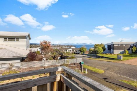Photo of property in 13 Beachman Grove, Hilltop, Taupo, 3330