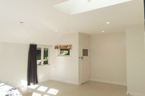 Photo of property in 68 Homewood Avenue, Karori, Wellington, 6012