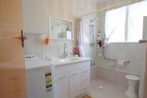 Photo of property in 3d Lyne Street, Gore, 9710