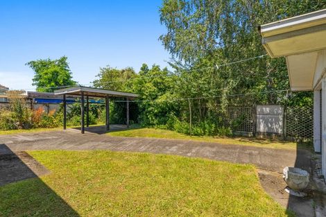 Photo of property in 15 Heretaunga Square, Silverstream, Upper Hutt, 5019