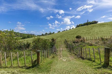Photo of property in 221b Mahoenui Valley Road, Coatesville, 0793