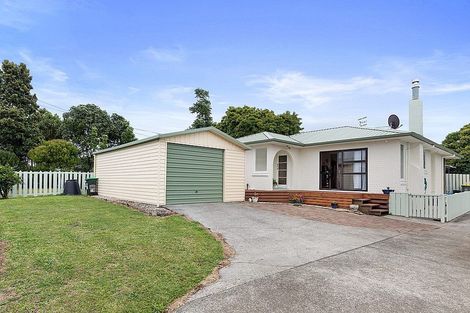 Photo of property in 21 Dunlop Road, Te Puke, 3119