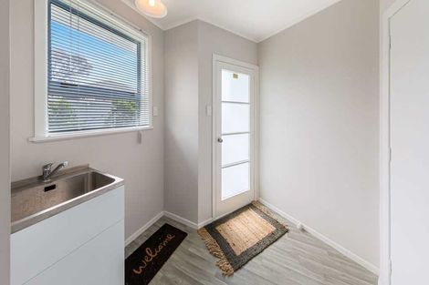 Photo of property in 11 Jordan Road, Mangere, Auckland, 2022