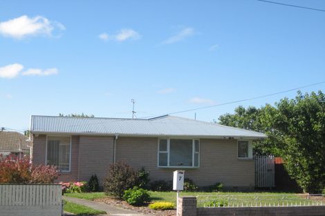 Photo of property in 7 Lucienne Place, Hillsborough, Christchurch, 8022
