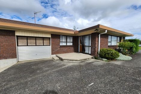 Photo of property in 55 Paerata Road, Pukekohe, 2120