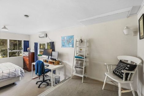 Photo of property in 27a Penryn Drive, Camborne, Porirua, 5026
