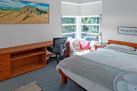 Photo of property in 30 Coote Road, Bluff Hill, Napier, 4110