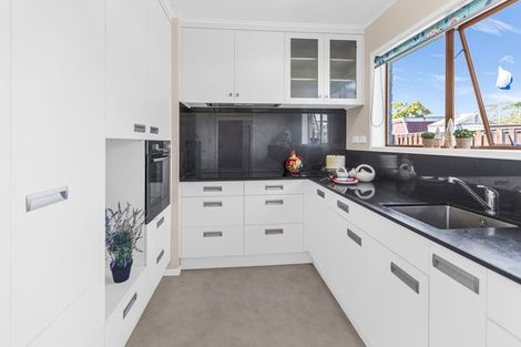 Photo of property in 2/6 Natana Place, Whakatane, 3120