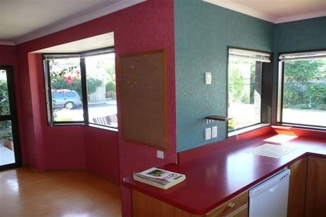 Photo of property in 6 Omega Place, Parkvale, Hastings, 4122