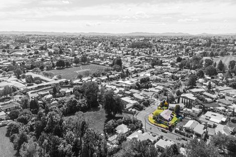 Photo of property in 11 Beverley Crescent, Hillcrest, Hamilton, 3216