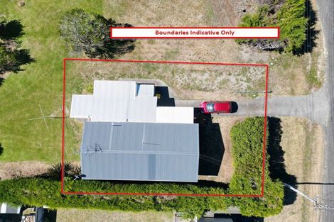 Photo of property in 31 Roore Street, Foxton Beach, Foxton, 4815