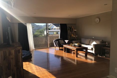 Photo of property in 26 Ramillies Place, Glenfield, Auckland, 0629