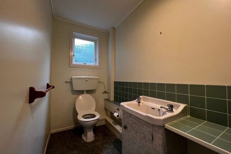 Photo of property in 34 Grenada Avenue, Forrest Hill, Auckland, 0620