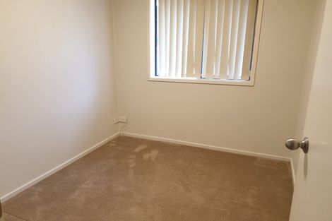 Photo of property in 3 Northcross Drive, Oteha, Auckland, 0632