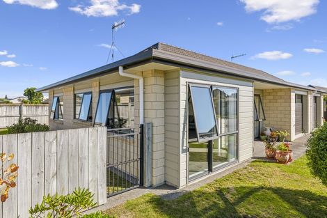 Photo of property in Georgia Estate, 49/3 Georgia Grove, Paraparaumu, 5032