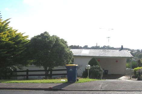 Photo of property in 24 Weldene Avenue, Glenfield, Auckland, 0629