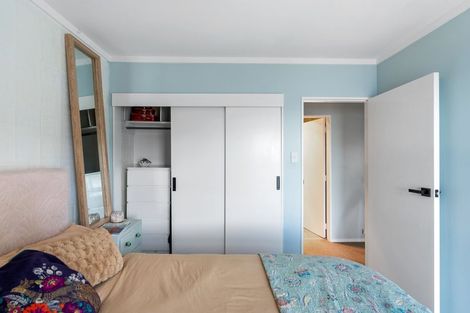 Photo of property in 2/104 Owhiro Bay Parade, Owhiro Bay, Wellington, 6023