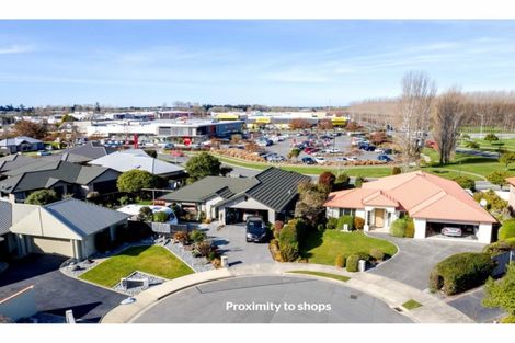 Photo of property in 7 Baltic Place, Northwood, Christchurch, 8051