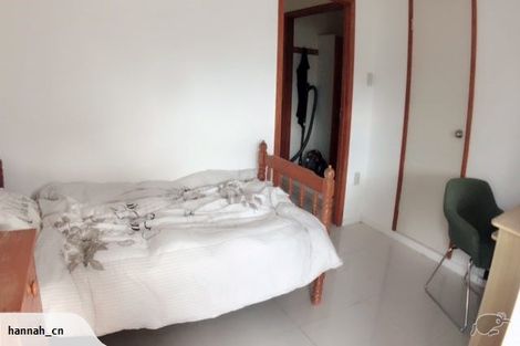 Photo of property in 15a Formby Avenue, Point Chevalier, Auckland, 1022