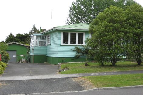 Photo of property in 357 Main Road, Huapai, Kumeu, 0810