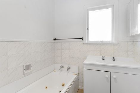 Photo of property in 132 Ohaupo Road, Melville, Hamilton, 3206