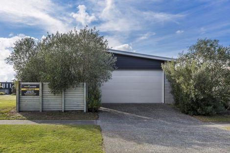 Photo of property in 27 Tuna Place, Omaha, 0986