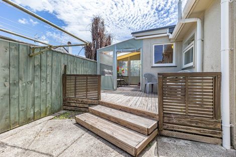 Photo of property in 9 York Street, Levin, 5510