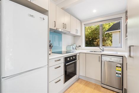 Photo of property in 13 Kyeemagh Street, Botany Downs, Auckland, 2010