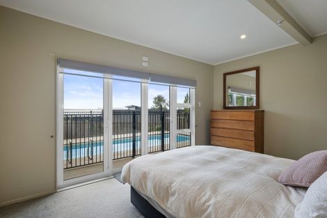 Photo of property in 24a Huia Street, Waikanae, 5036