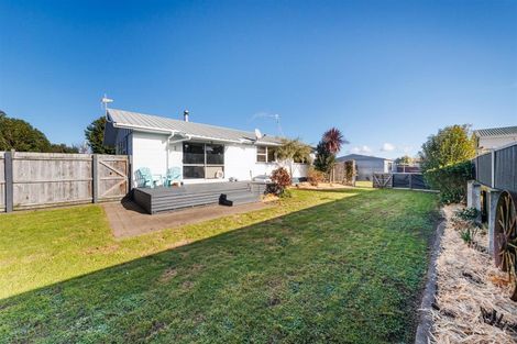 Photo of property in 181a Bridge Street, Bulls, 4818