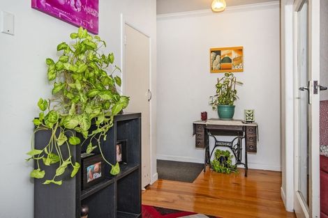 Photo of property in 8a Selwyn Avenue, Avenues, Whangarei, 0110