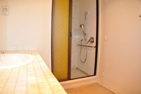 Photo of property in 83 Shamrock Street, Takaro, Palmerston North, 4412