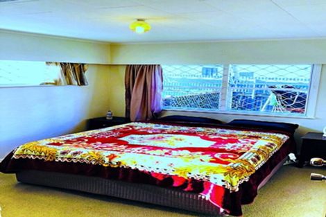 Photo of property in 2/28 Alfriston Road, Manurewa East, Auckland, 2102