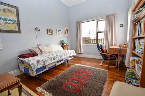 Photo of property in 94 Pembroke Street, Carterton, 5713