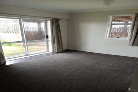 Photo of property in 25 Crownhill Street, Spotswood, New Plymouth, 4310