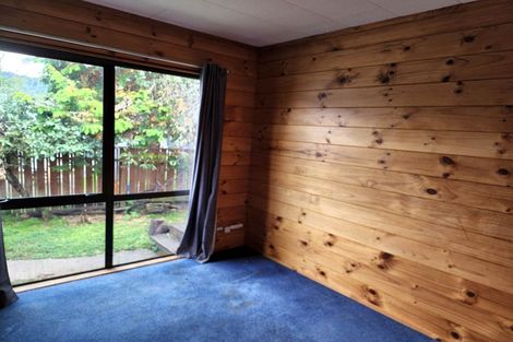 Photo of property in 1/21 Ranfurly Street, Trentham, Upper Hutt, 5018