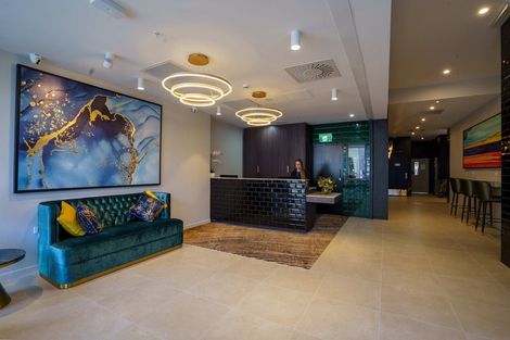 Photo of property in Proximity Apartment Hotel, 172 Thorndon Quay, Pipitea, Wellington, 6011