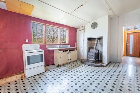 Photo of property in 9 Queen Street, Albury, Cave, 7984