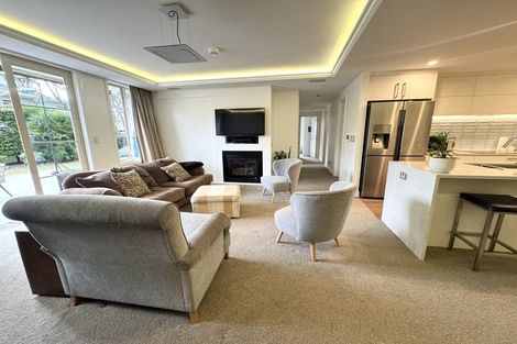 Photo of property in The Georgian, 2/8 Sidmouth Street, Mairangi Bay, Auckland, 0630