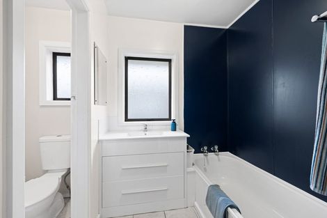Photo of property in 28 Hudson Street, Bryndwr, Christchurch, 8053